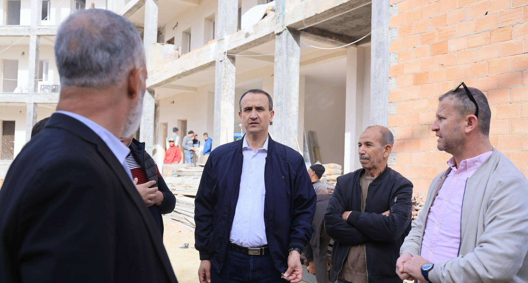 Tiaret. Le SG de la wilaya visite plusieurs chantiers de réalisations d'importants projets