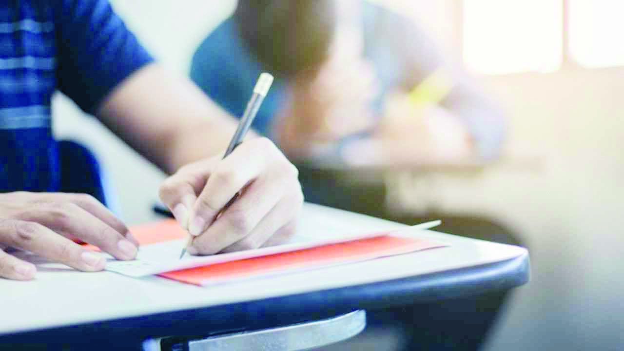 Examens du BEM et du BAC 2026. Les surveillants sous haut contrôle!