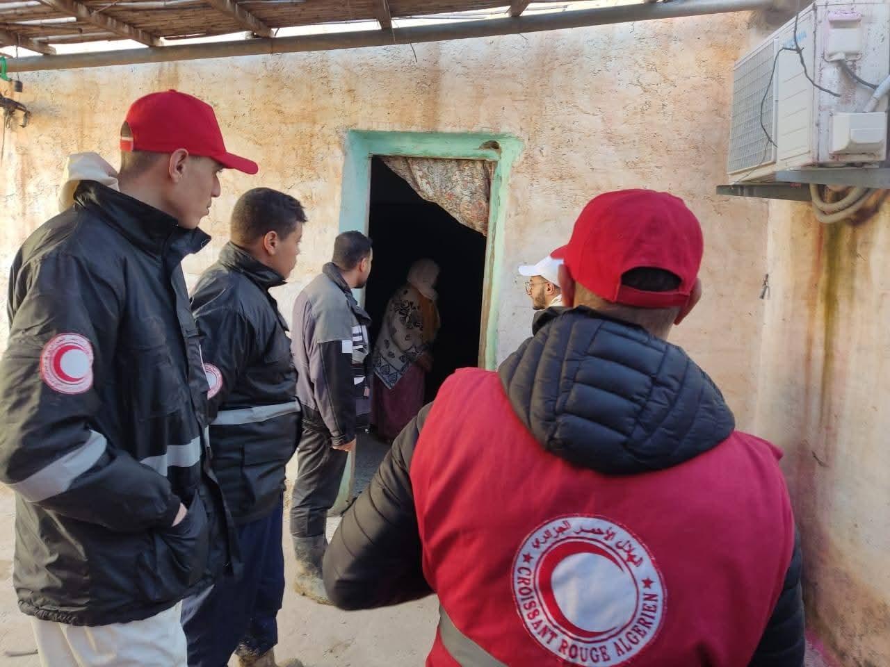 Relizane. Le Croissant Rouge Algérien vient en aide aux familles sinistrées