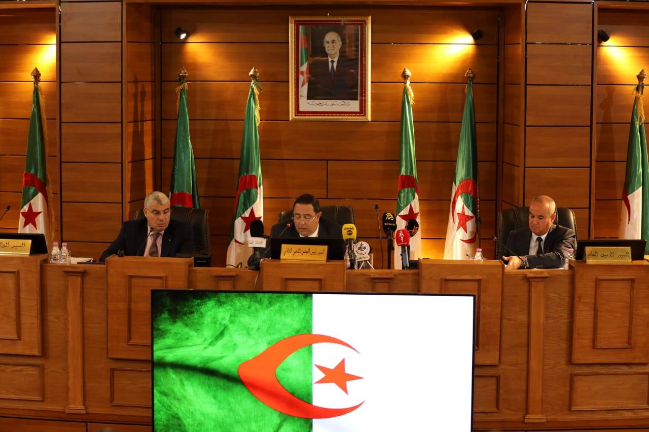 Eviter le risque d’éboulements rocheux  et d’accidents à la plage d‘Ain Franine.  100 millions de DA alloués pour l’aménagement et la consolidation