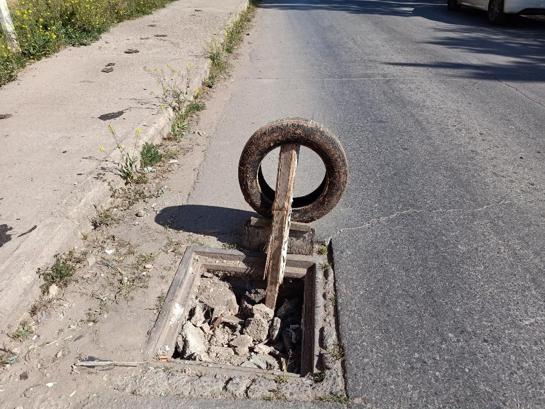 Vol des avaloirs dans plusieurs quartiers de la ville.  Véritables pièges pour les piétons  et automobilistes