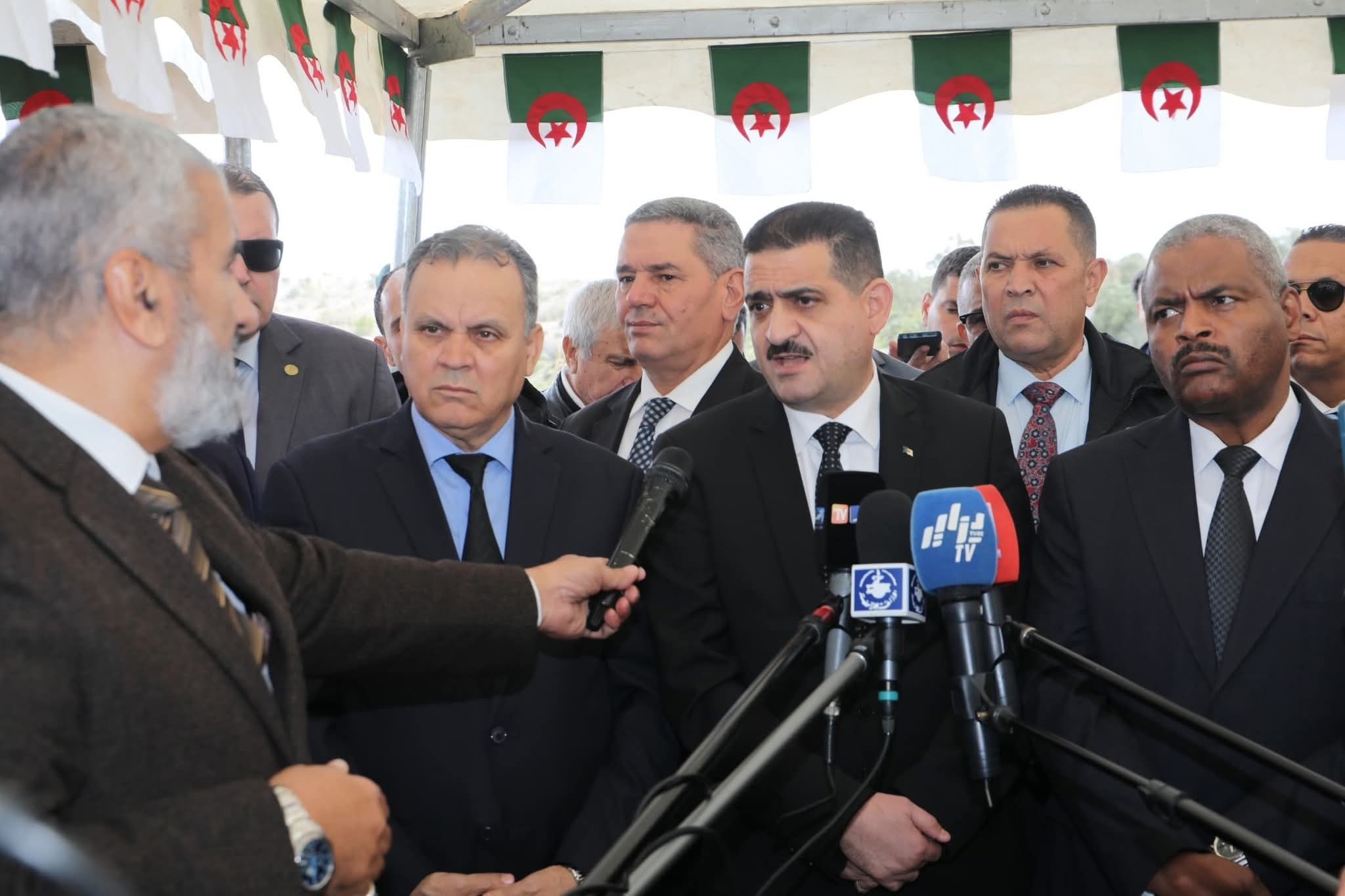 M.Derbal au Centre de l’intelligence et de télégestion de Séor. «Anticiper les scénarios  pour éviter les coupures d’eau» 