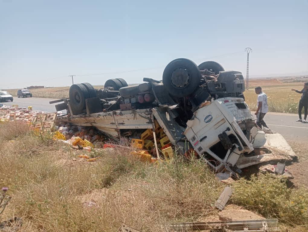 Dahmouni (Tiaret). 01 Mort et 03 blessés  dans un accident de la route