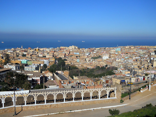 Le Carrefour de Mostaganem