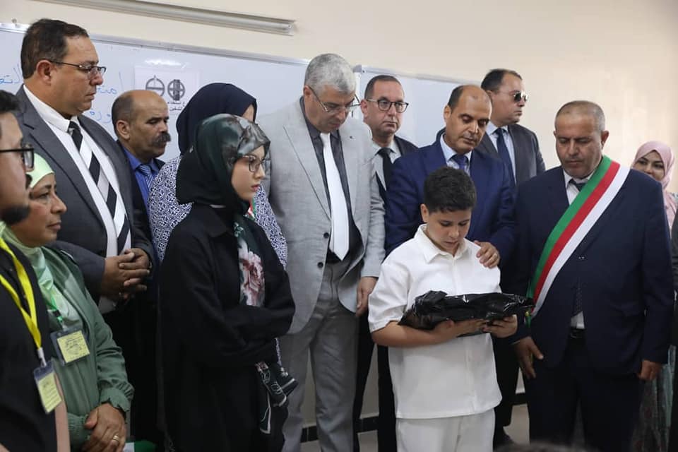 Examens de BEM. Le wali donne le coup d’envoi au CEM «Ali Maachi»